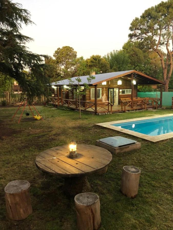 Villa Ezeiza Quinta Cedro Azul 10 Min Del Aeropuerto Esterno foto